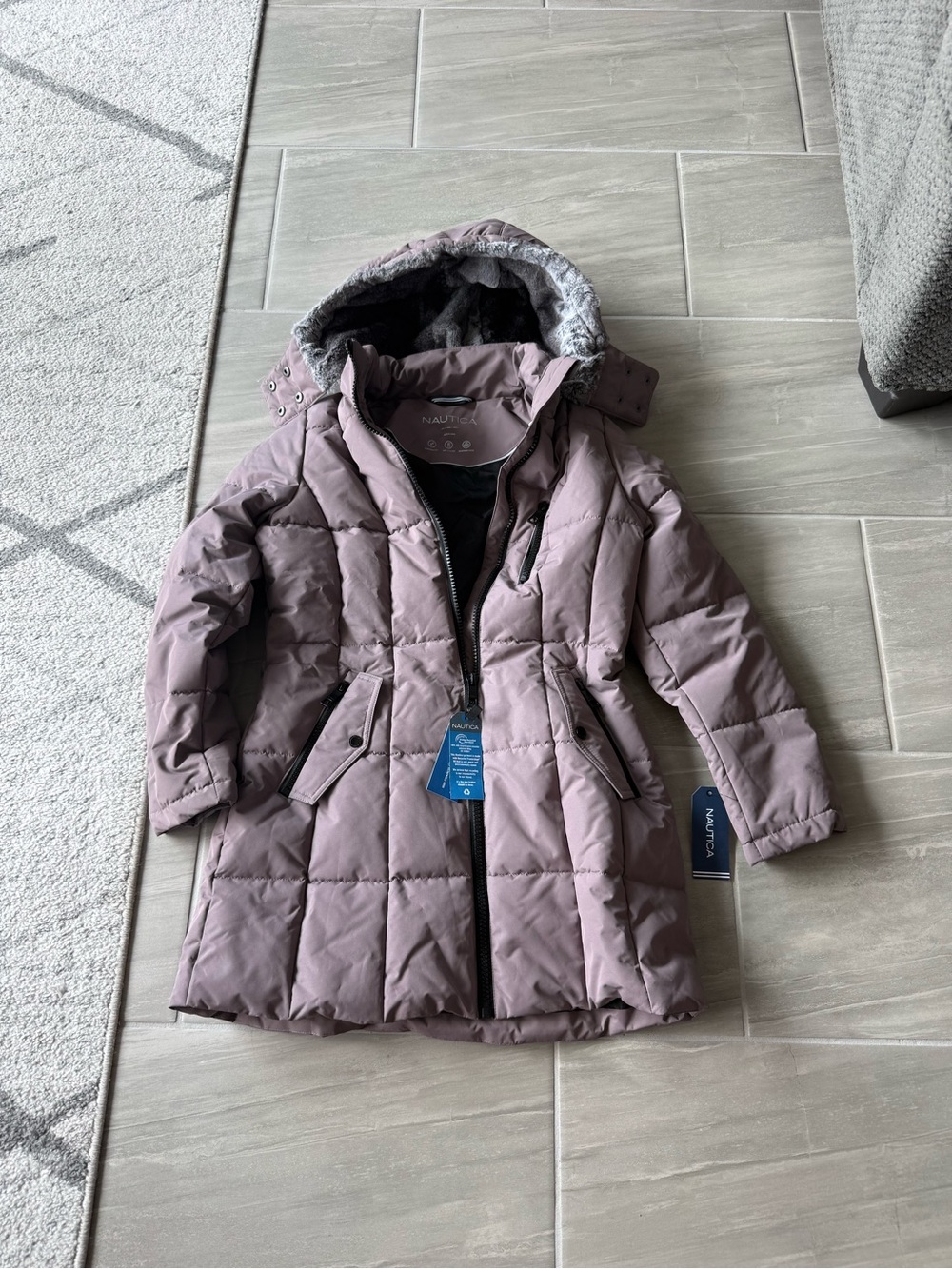 Nautica Women’s ' Dusty Mauve Puffer Coat with Faux-Fur Hood Waterproof NWT